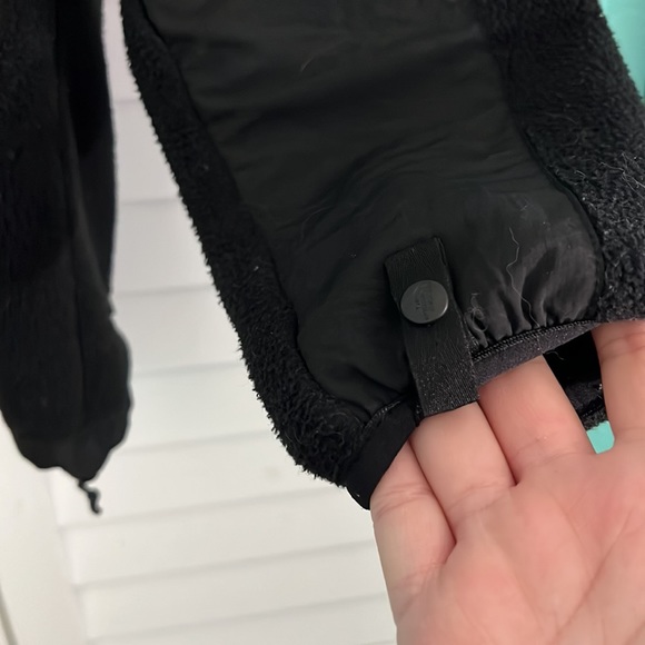 North Face Jacket - Picture 9 of 9